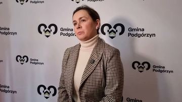 Podgórzyn wzmacnia strażaków
