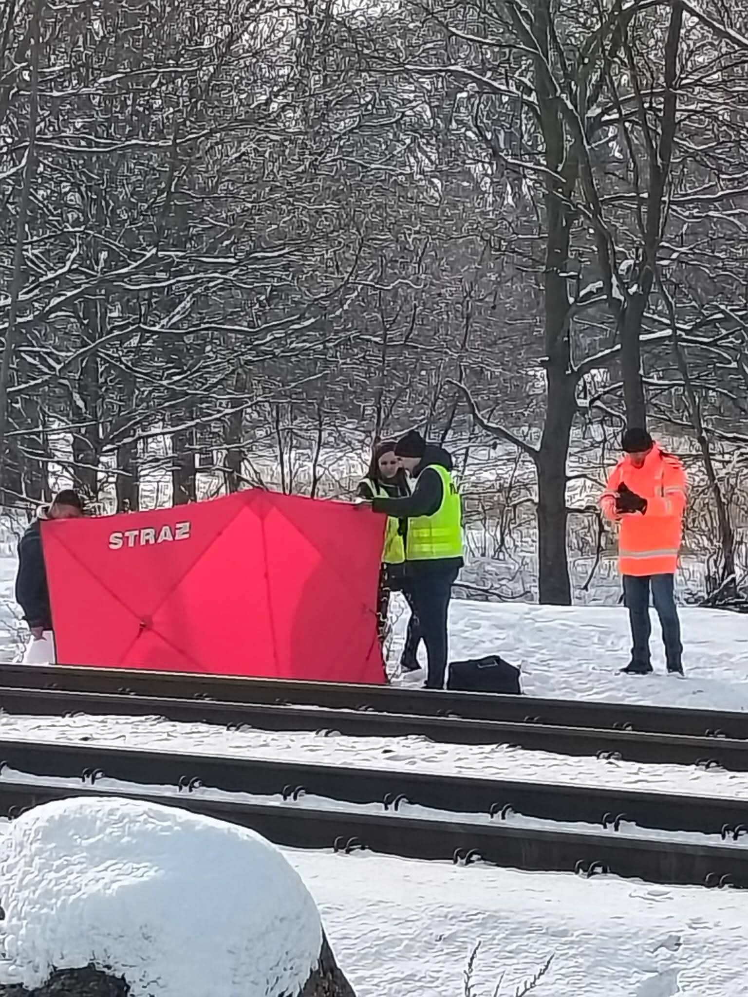Rowerzysta zginął pod kołami pociągu