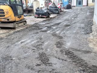 Więcej kostki, mniej asfaltu