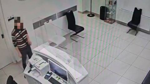 Okradł przychodnię bo skończyła mu się kasa