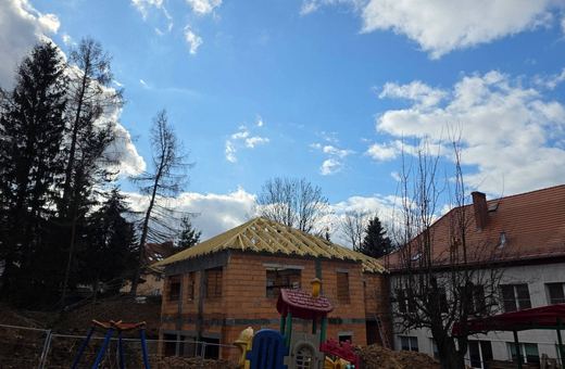 Budowa żłobka wkracza w nowy etap