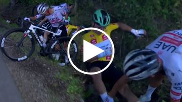 Kraksa za kraksą, wąskie drogi w powiecie karkonoskim zmorą nie tylko kolarzy