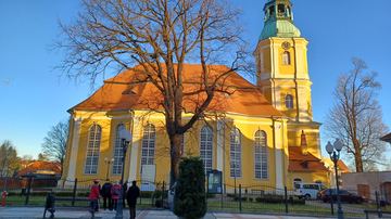 Spacer historyczno–krajoznawczy: kościół Zbawiciela