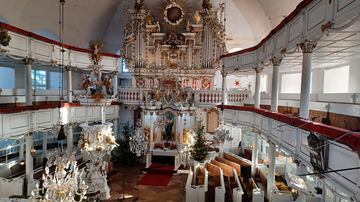 Spacer historyczno–krajoznawczy: kościół Zbawiciela