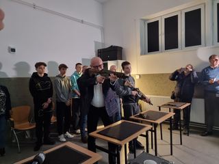 Wirtualne strzelanie w "Śniadeckim"