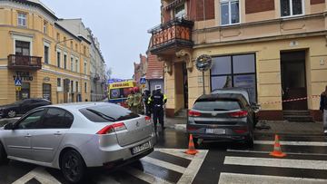 Wjechała w budynek