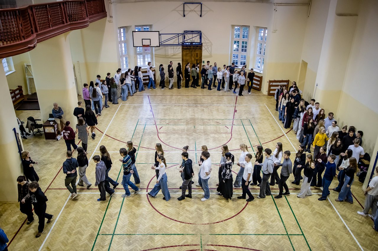 Przygotowania do studniówki trwają...