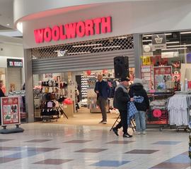 Jeleniogórski Woolworth już otwarty