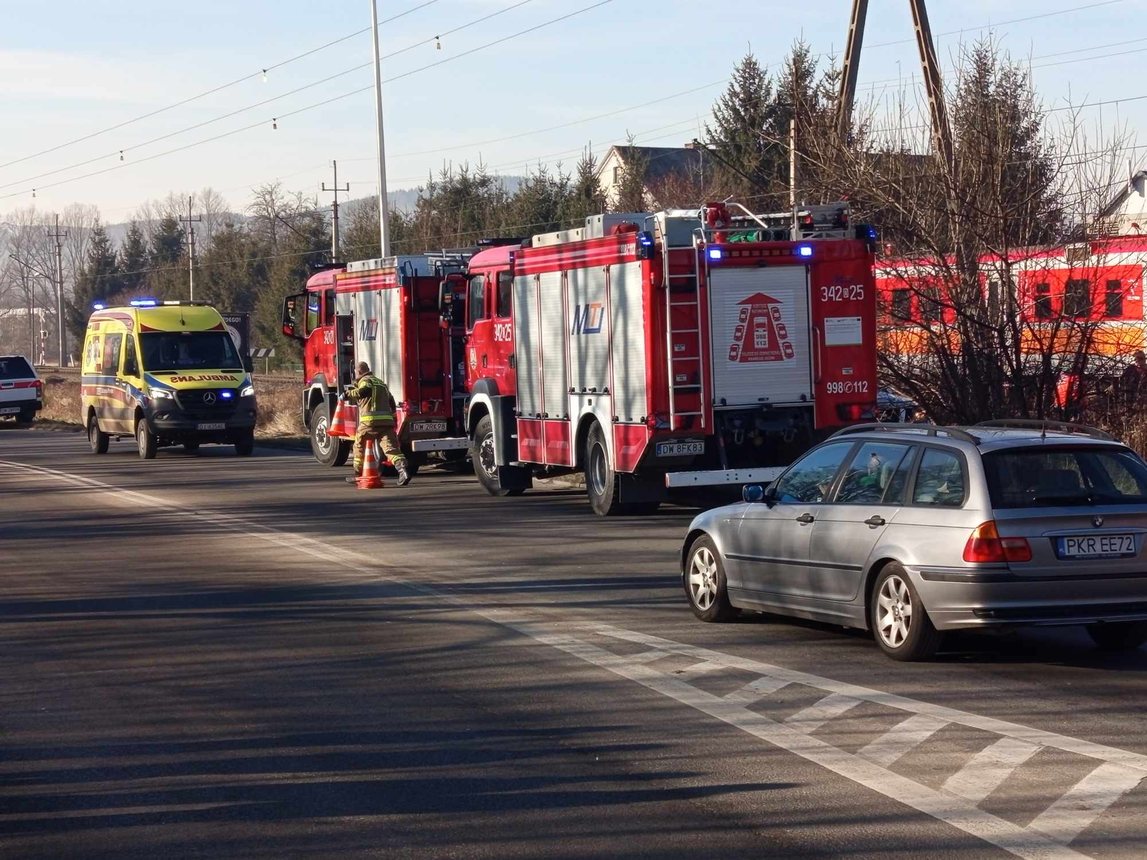Pociąg potrącił pijanego w Jeleniej Górze
