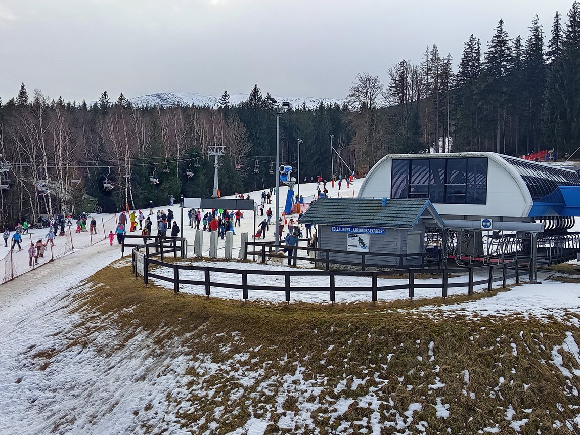 Tłumy pod Szrenicą