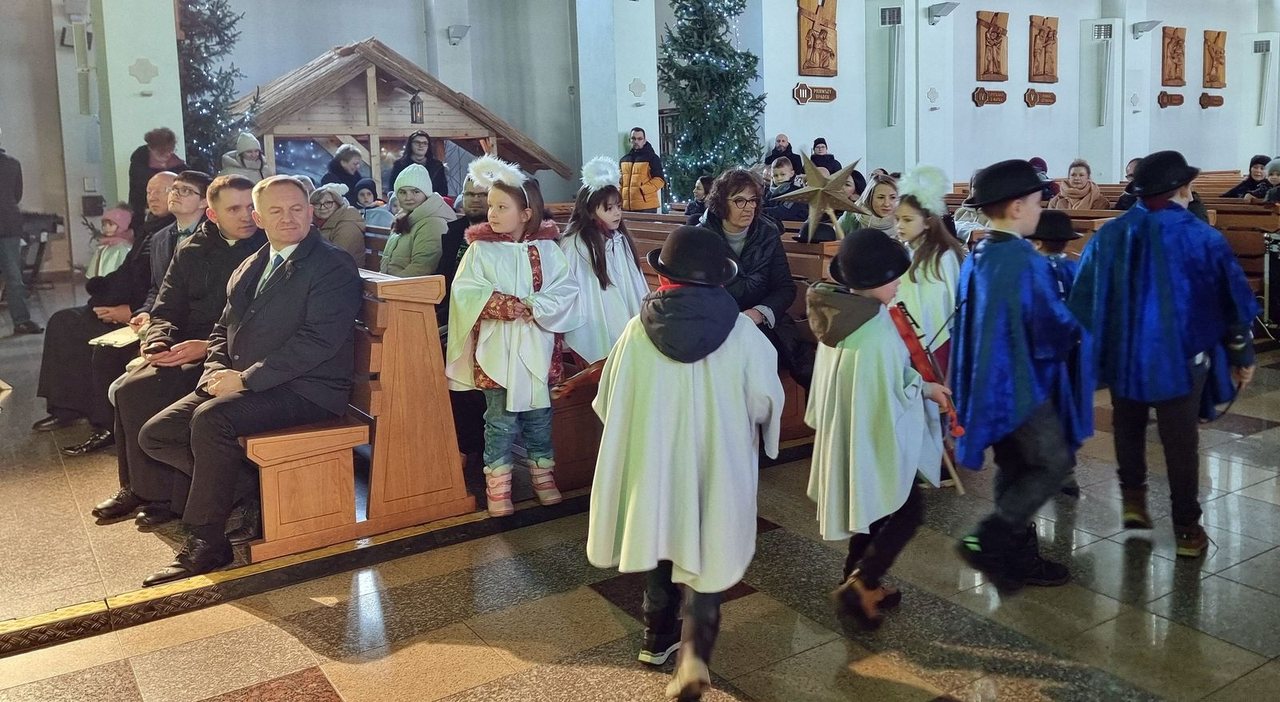 Przedszkolaki kolędowały