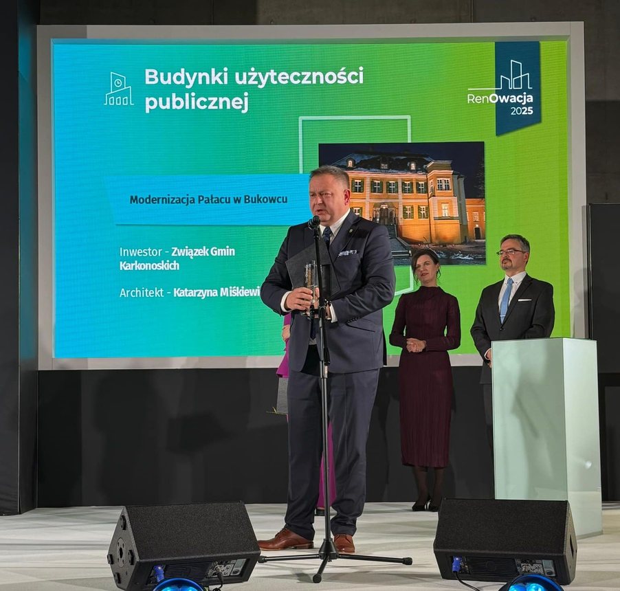 Nagroda za remont pałacu