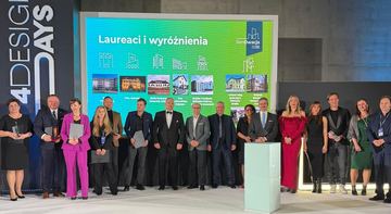 Nagroda za remont pałacu