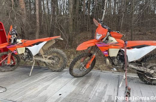 Zastępca komendata policji odnalazła skradzione motocykle