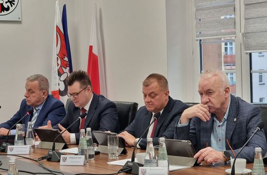 Sesja o bezpieczeństwie i budżecie