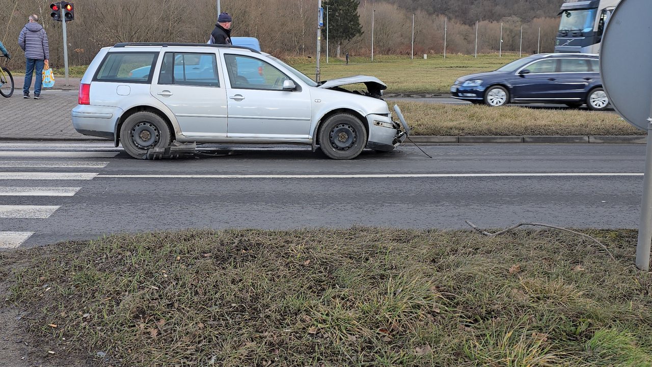 Wypadek koło Aniluxu