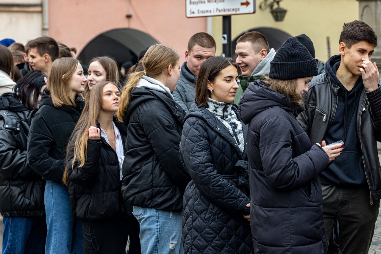 Maturzyści zatańczyli Poloneza