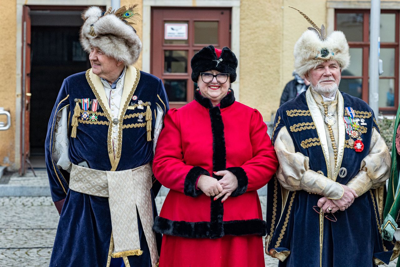 Maturzyści zatańczyli Poloneza