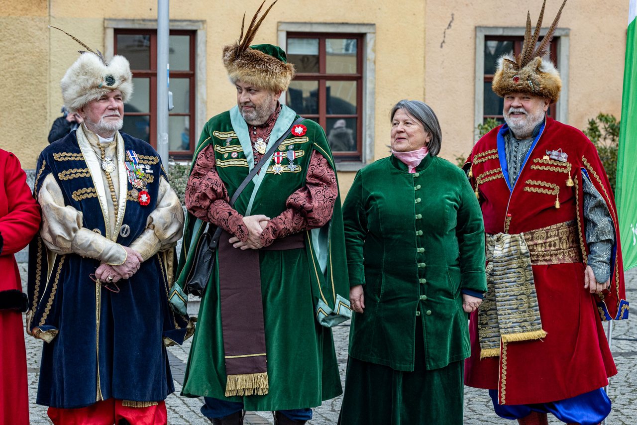 Maturzyści zatańczyli Poloneza