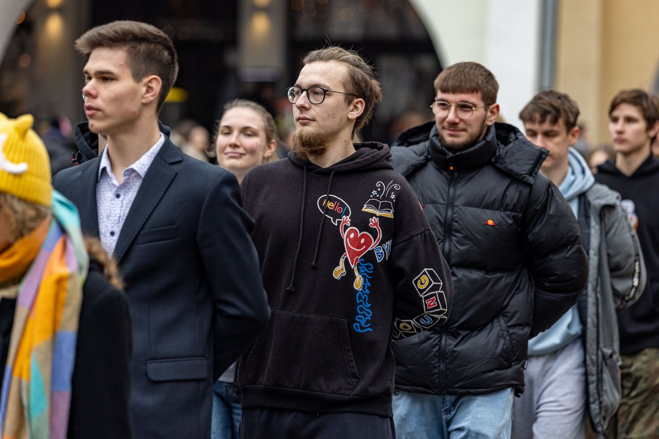 Maturzyści zatańczyli Poloneza