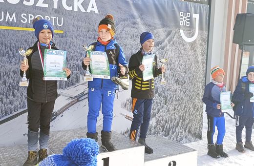Młodzi narciarze biegowi nie zawiedli, stając na podium