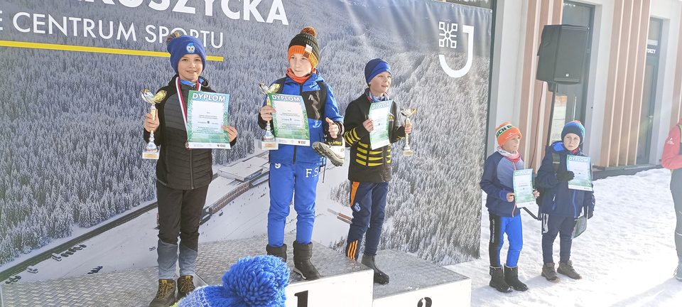 Młodzi narciarze biegowi nie zawiedli, stając na podium