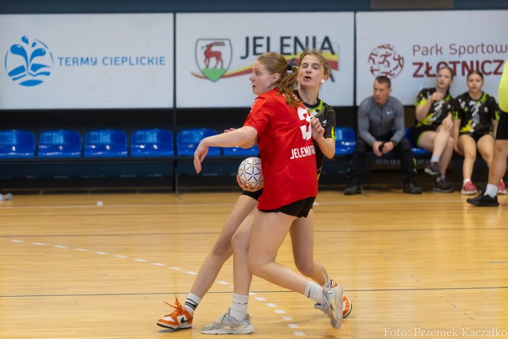 Nie było mocnych na reprezentantki SP 11
