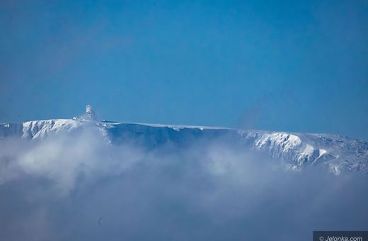 Karkonosze w objęciach chmur – prognoza pogody i spektakularne widowisko