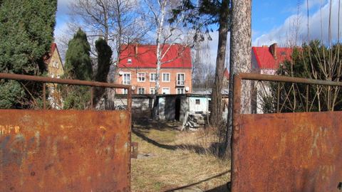 Wstydliwe miejsce w uzdrowiskowych Cieplicach