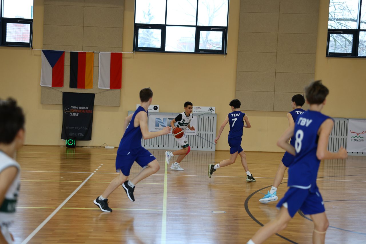 Turniej koszykówki w Jeleniej Górze