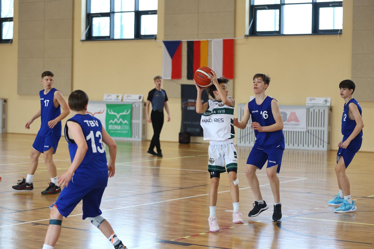 Turniej koszykówki w Jeleniej Górze