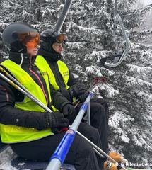 Policyjny patrol na stoku