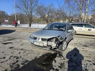 Stłuczka przed szpitalem