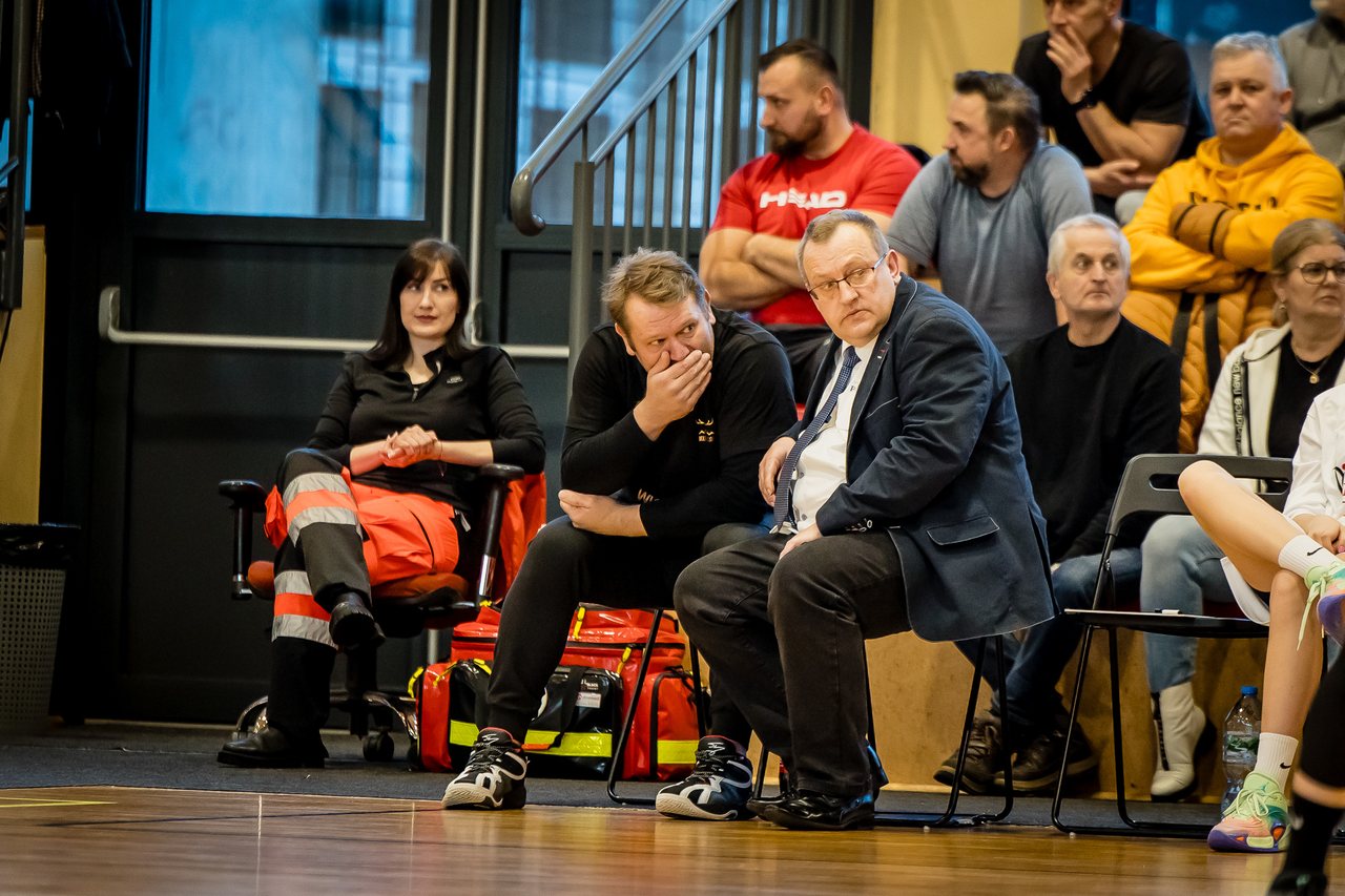 Górą gospodynie. Kapitalne widowisko w hali SP 8