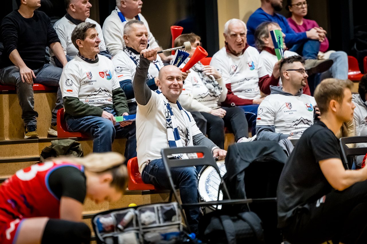 Górą gospodynie. Kapitalne widowisko w hali SP 8
