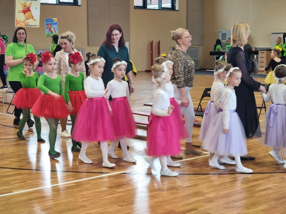 Taneczny show przedszkolaków