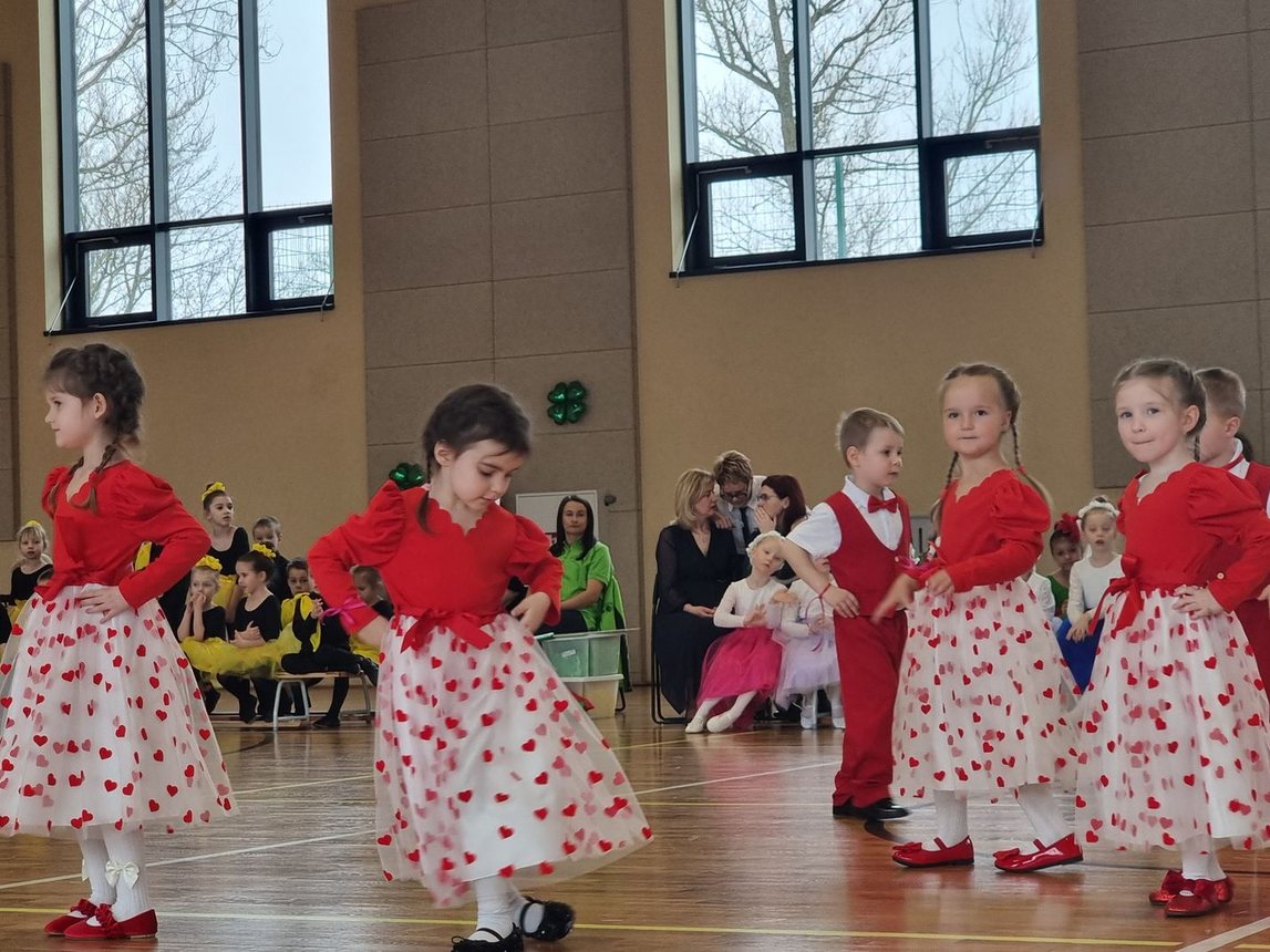 Taneczny show przedszkolaków