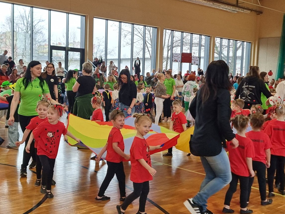 Taneczny show przedszkolaków