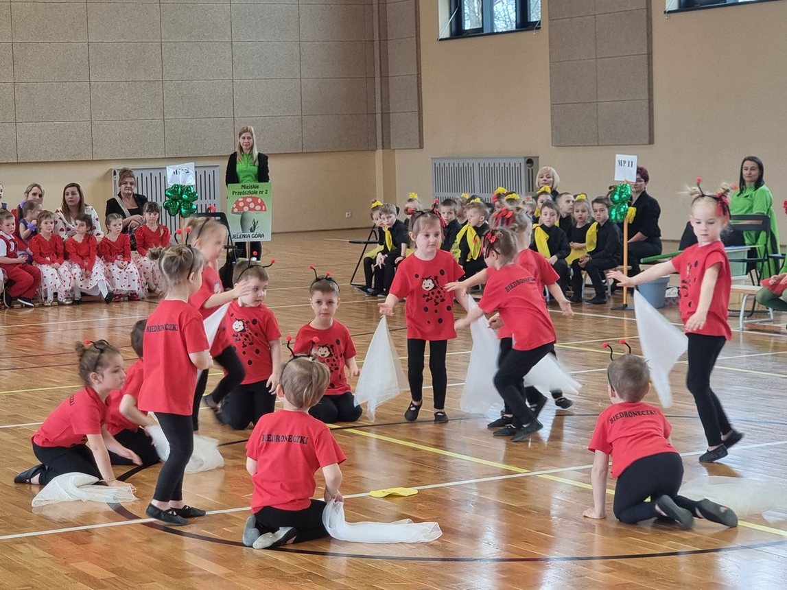 Taneczny show przedszkolaków