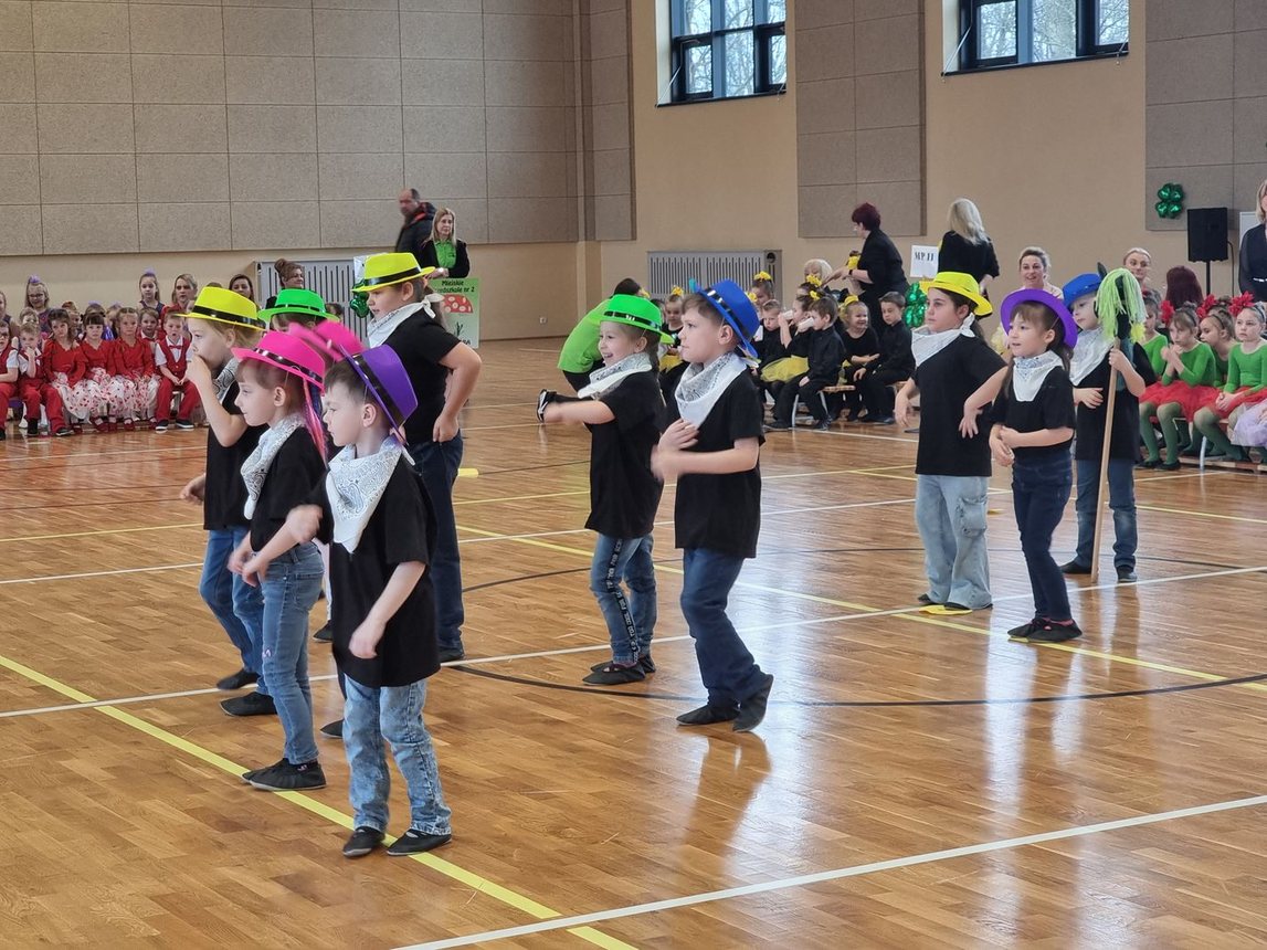 Taneczny show przedszkolaków