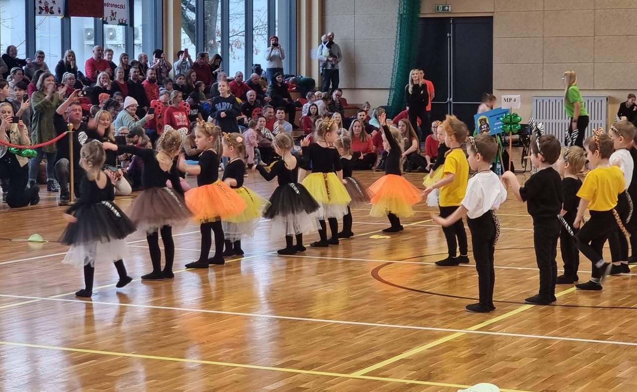 Taneczny show przedszkolaków
