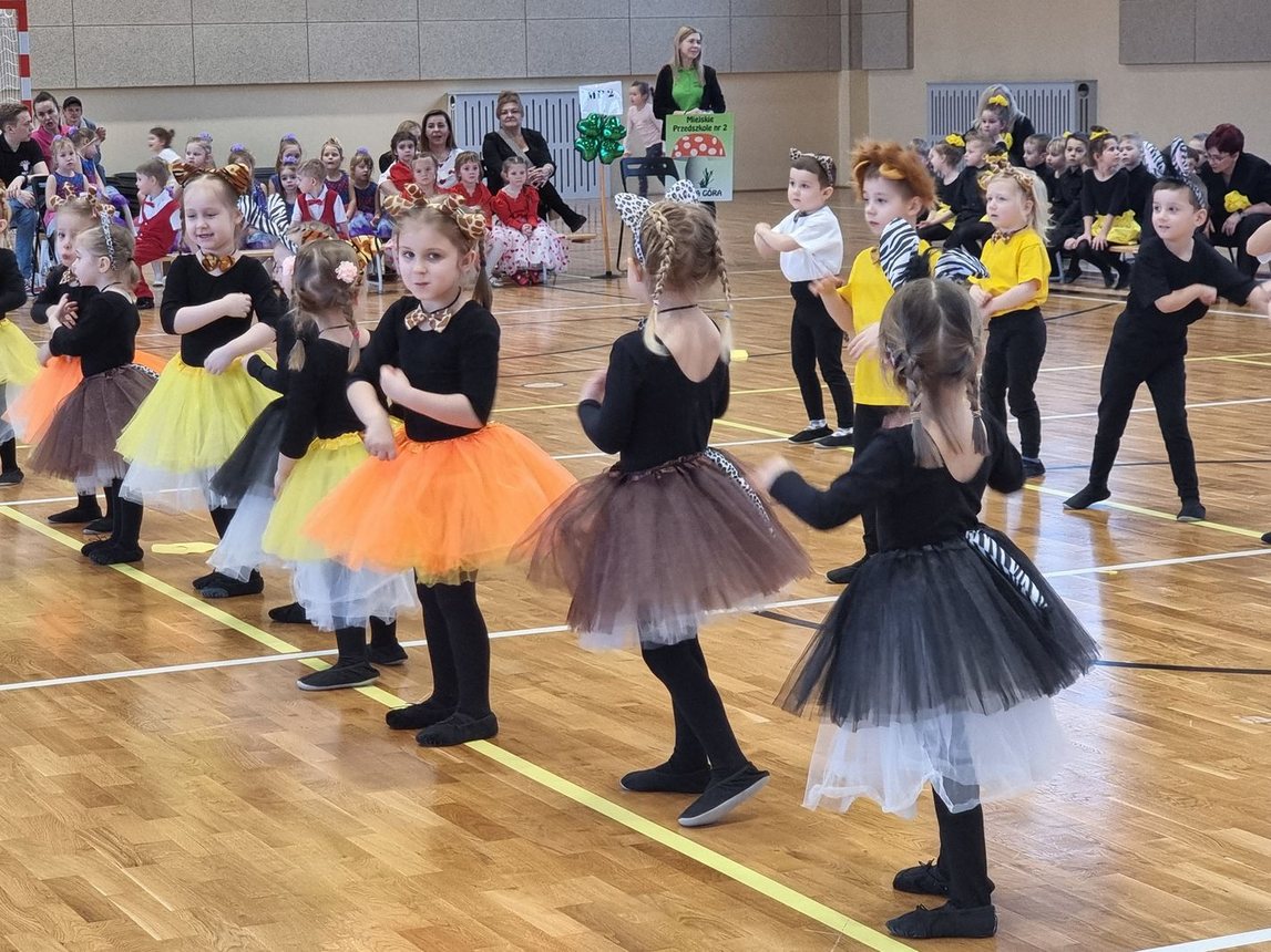 Taneczny show przedszkolaków