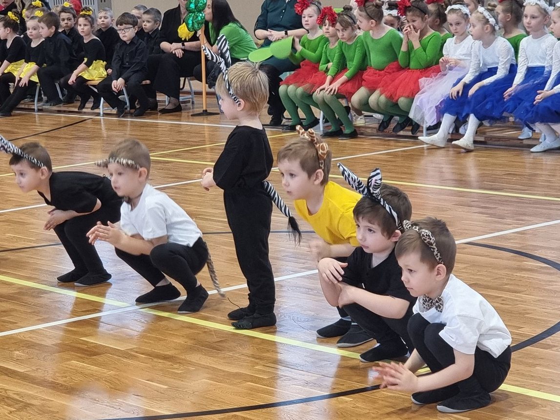 Taneczny show przedszkolaków