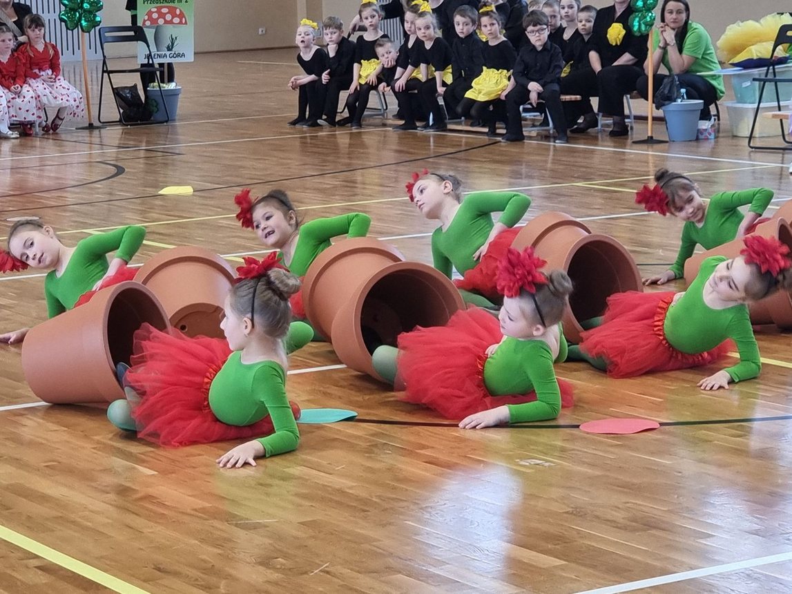 Taneczny show przedszkolaków