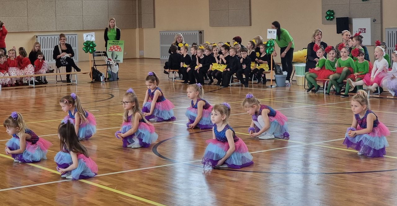 Taneczny show przedszkolaków