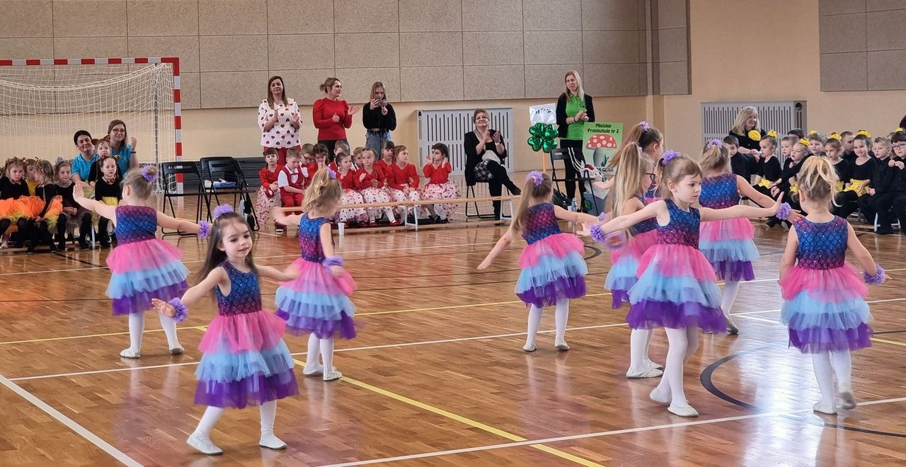 Taneczny show przedszkolaków