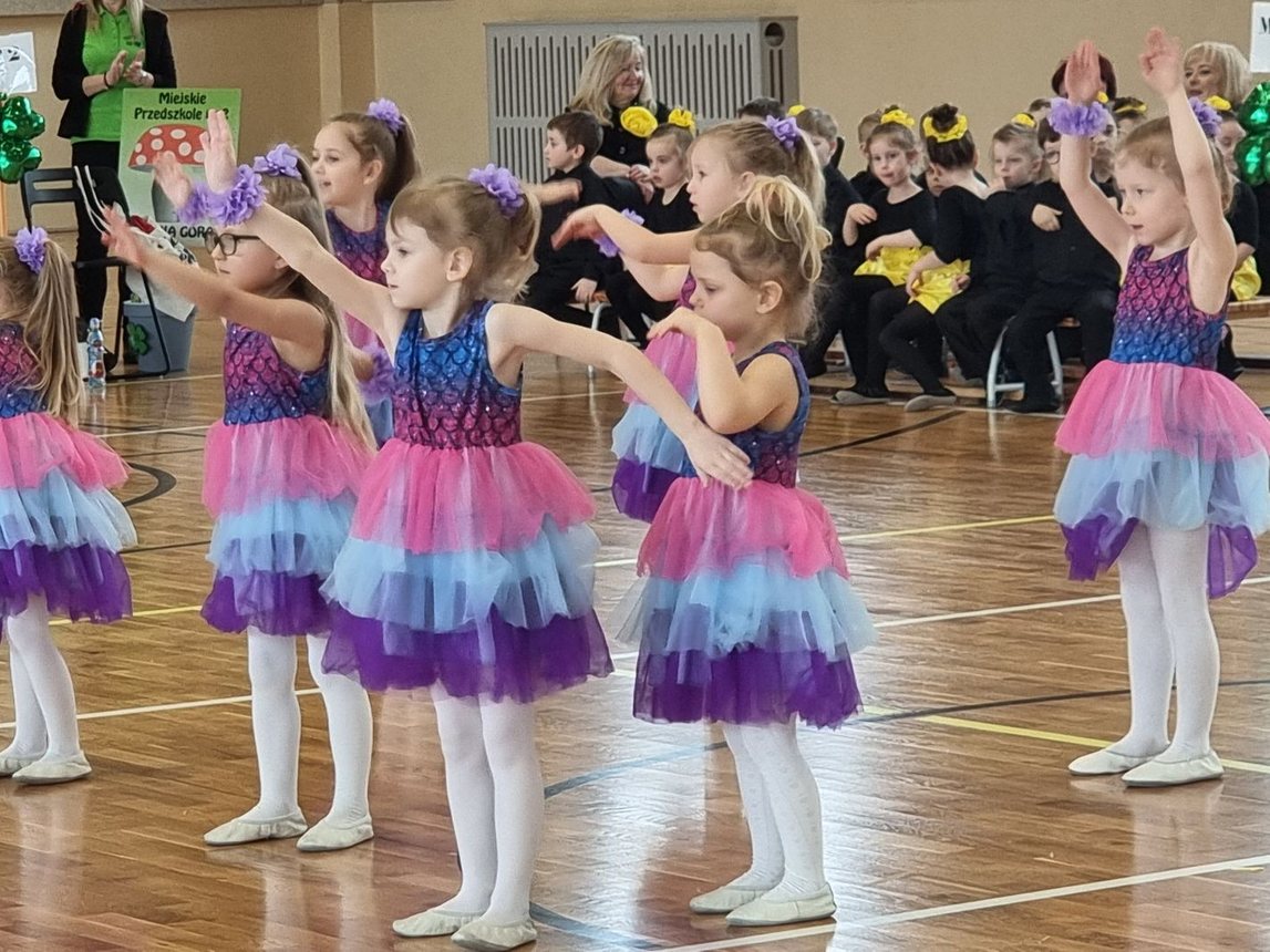 Taneczny show przedszkolaków