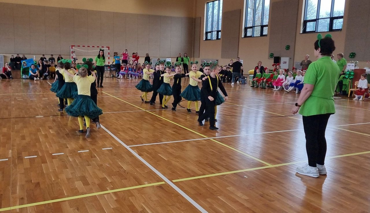 Taneczny show przedszkolaków