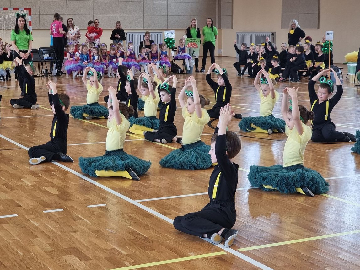 Taneczny show przedszkolaków