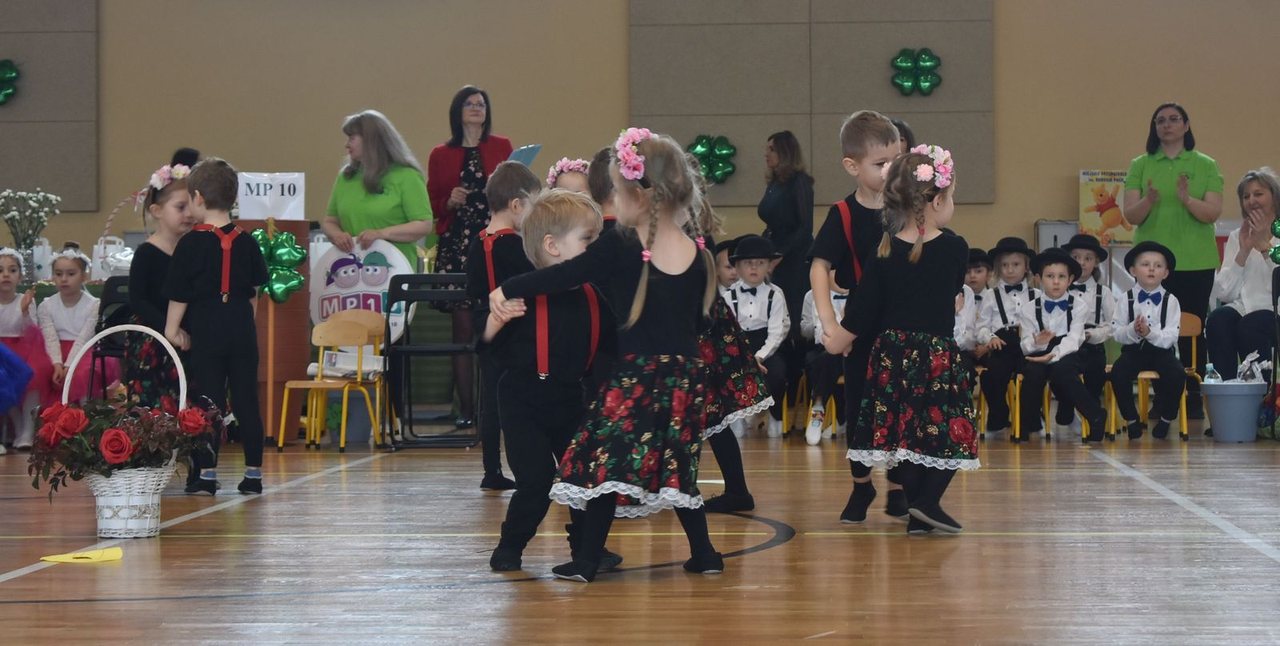 Taneczny show przedszkolaków
